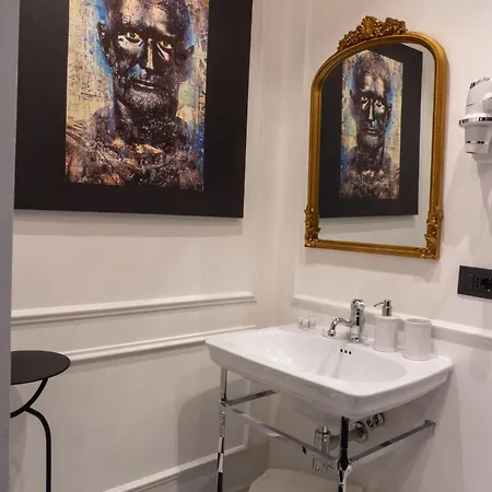 בית נופש Augusto Boutique רומא