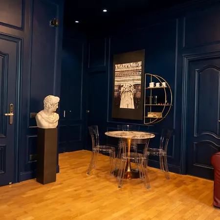 Augusto Boutique בית נופש רומא